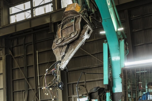 マルチ解体機のニブラー
