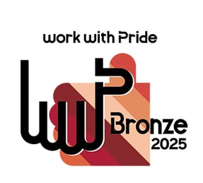 「PRIDE 指標 2025」のブロンズマーク。