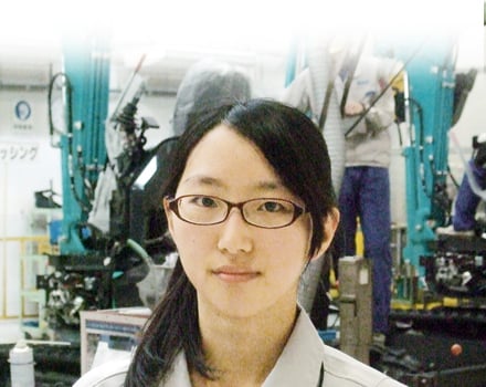 コベルコ建機女性メンバーの写真