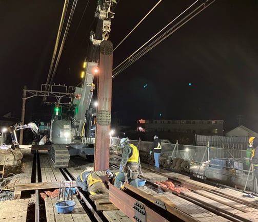 鉄道工事という専門性を極め唯一無二の基礎業者へ